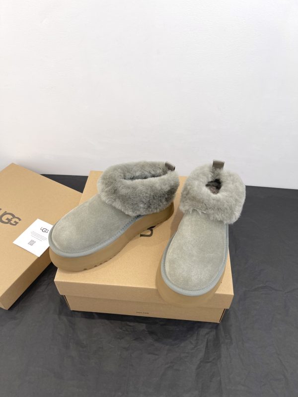 3517- Classic Snow Boots