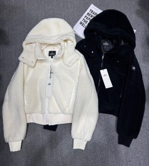 wsxc1761257757550_10 Alo hooded sherpa jacket