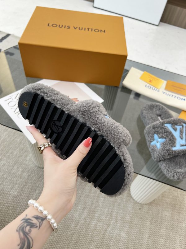 LV wool slippers