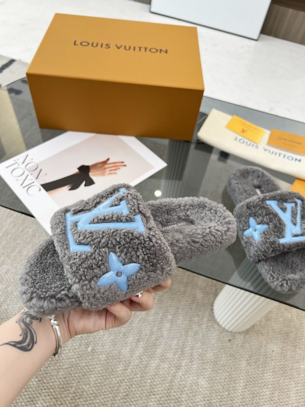 LV wool slippers