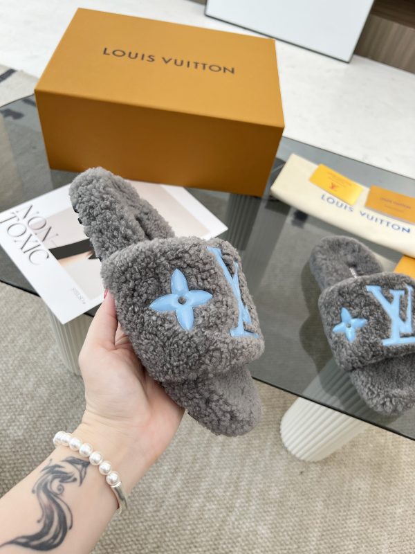 LV wool slippers