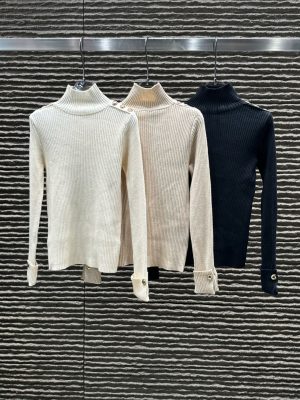 wsxc1762282721655_0 Balmain high-neck knitted tight base top