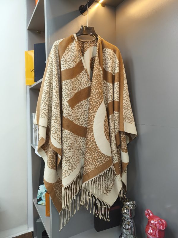 LOEWE lettered sheepskin double-sided cape shawl